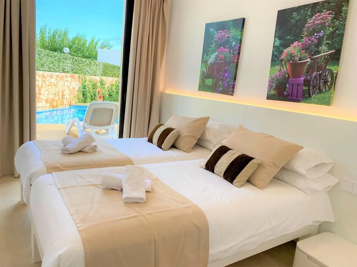 Villa Lucia Cala'N Blanes  Cala'N Blanes (Menorca)